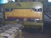  Реализуем ножницы(гильотина) CNTA 25*3150А,  станок сварки-трением МФ3